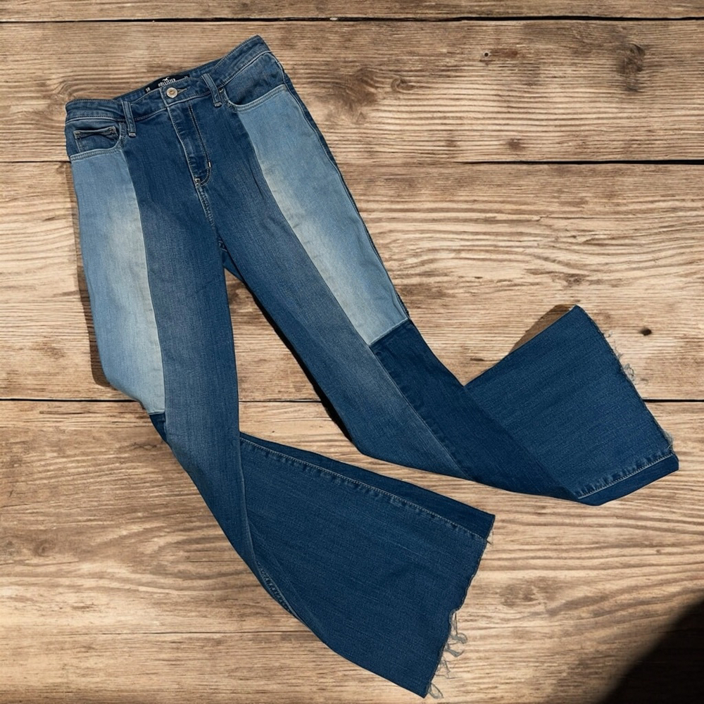 Hollister Two-Tone Blue Patchwork Flare Jeans - Picture 13 of 14